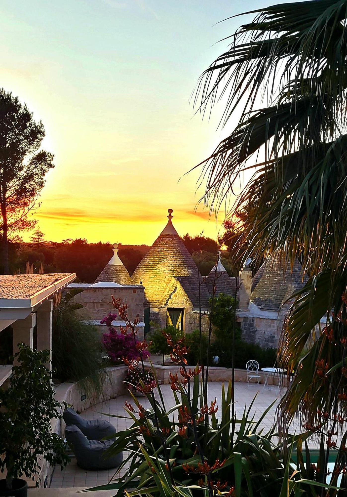 Trullo Bosco Libero Ostuni Villa Exterior foto